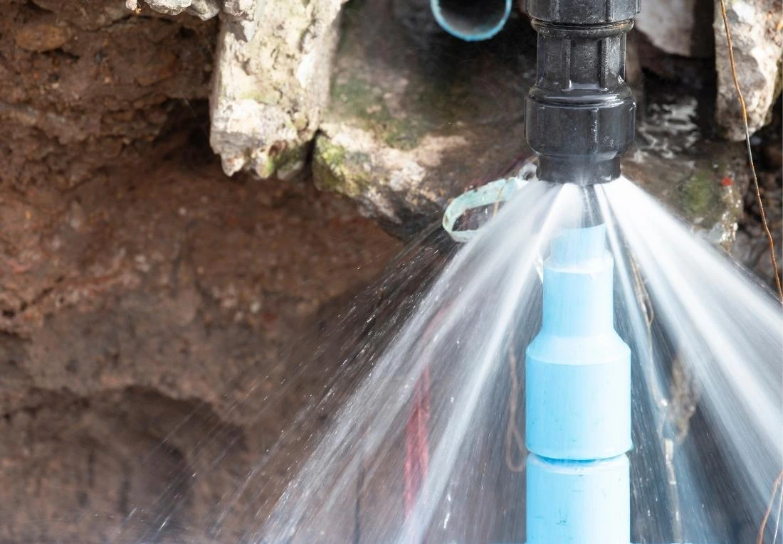 Gesprongen waterleiding