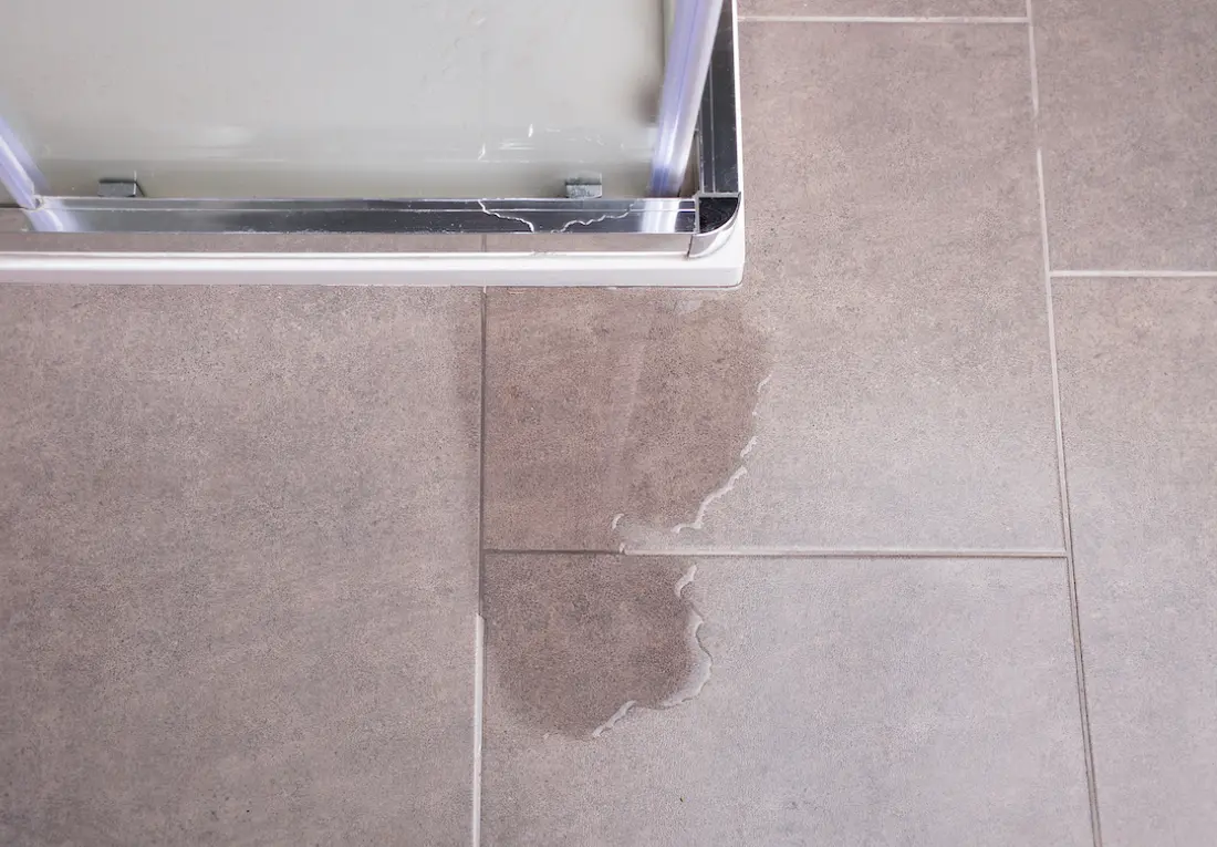 lekkage in badkamer lokaliseren